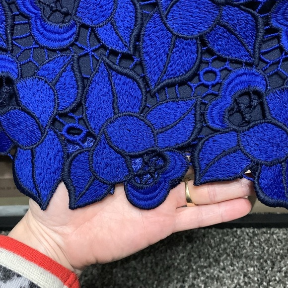 Dress the Population Blue Rose Lace Dress L - Picture 12 of 13